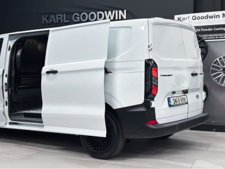 2024 Ford Transit Custom - photo 8