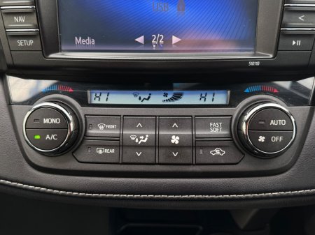 2016 Toyota RAV4 - photo 27