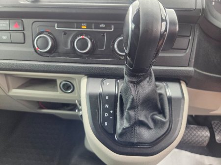 2019 Volkswagen Transporter - photo 12