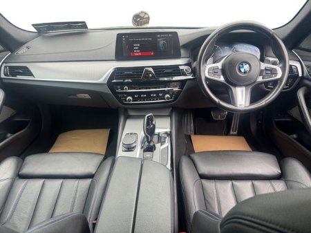 2019 BMW 5-Series - photo 14