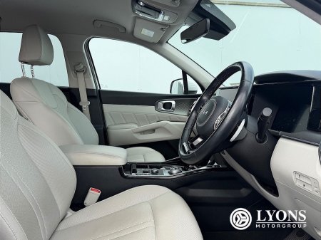 2023 Kia Sorento - photo 3