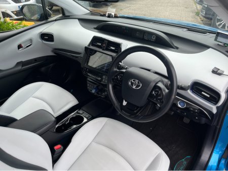 2019 Toyota Prius - photo 13
