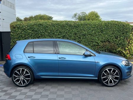 2015 Volkswagen Golf - photo 2