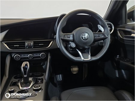 2025 Alfa Romeo Giulia - photo 18