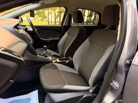 2012 Ford Focus - photo 30