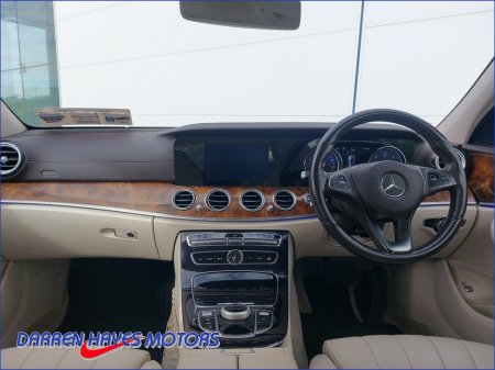 2017 Mercedes-Benz E-Class - photo 9