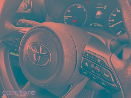 2021 Toyota Yaris - photo 17