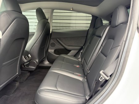 2022 Tesla Model Y - photo 15