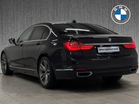 2018 BMW 7-Series - photo 2