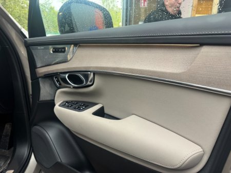 2025 Volvo XC90 - photo 19