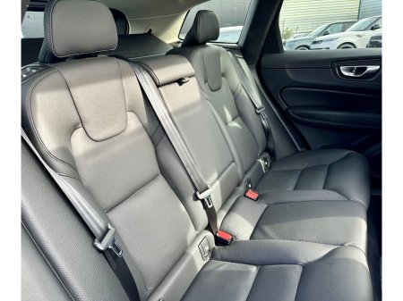 2025 Volvo XC60 - photo 18