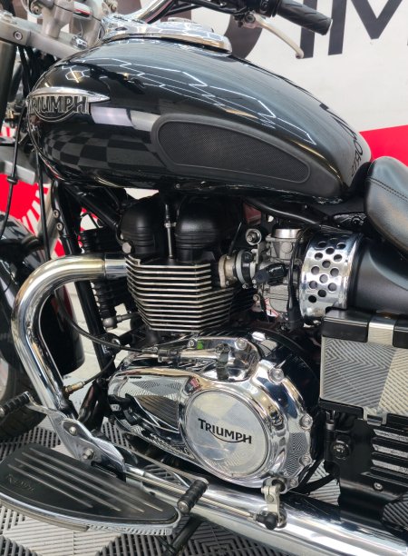 2014 Triumph Bonneville - photo 51