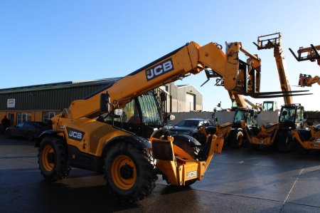 0 JCB  - photo 6