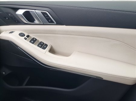 2020 BMW X5 - photo 23