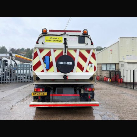 2022 Volvo FL250 - photo 4