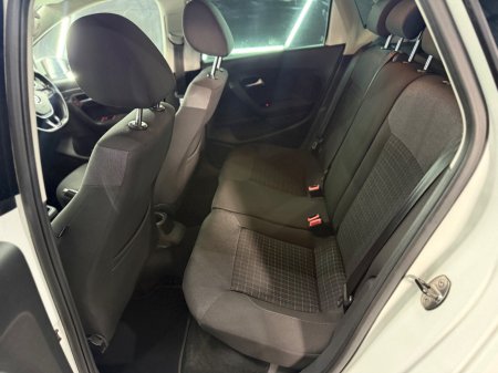 2016 Volkswagen Polo - photo 17