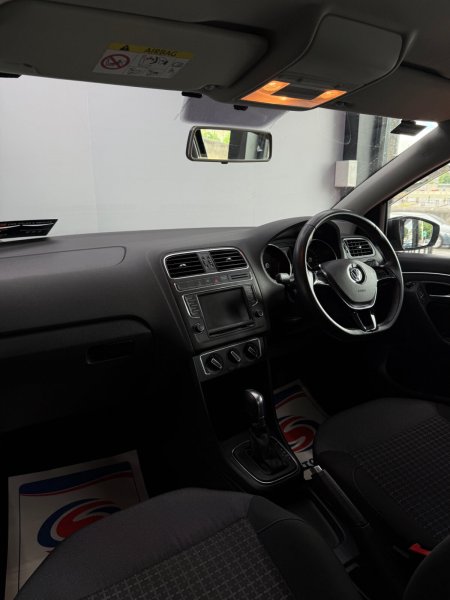 2015 Volkswagen Polo - photo 12