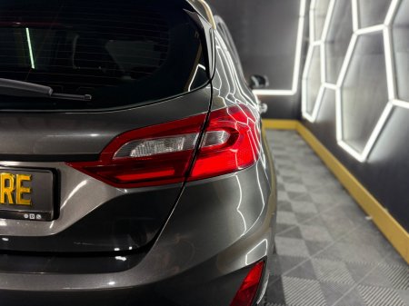 2019 Ford Fiesta - photo 14