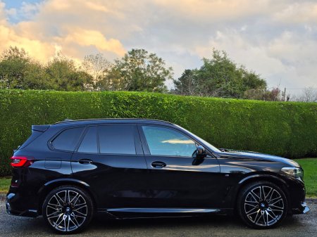 2021 BMW X5 - photo 2
