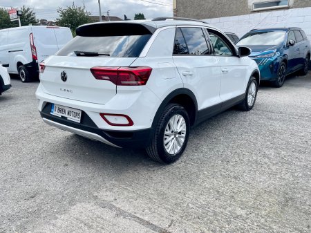 2024 Volkswagen T-Roc - photo 13