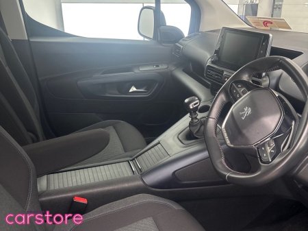 2021 Peugeot Rifter - photo 9