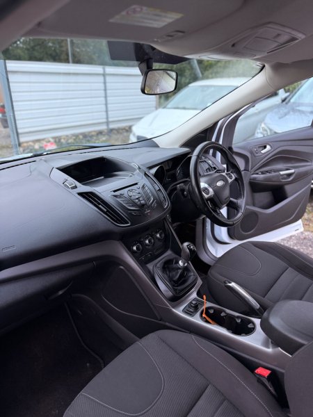 2013 Ford Kuga - photo 32
