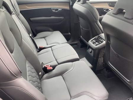 2026 Volvo XC90 - photo 12