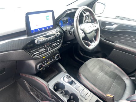 2023 Ford Kuga - photo 2