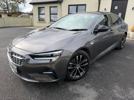 2022 Opel Insignia - photo 2