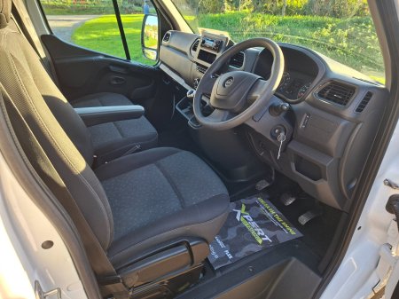 2021 Opel Movano - photo 13