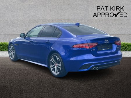 2020 Jaguar XE - photo 2