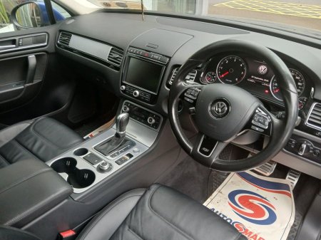 2018 Volkswagen Touareg - photo 17