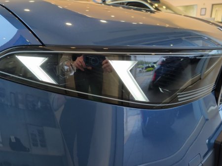2026 BMW iX3 - photo 21