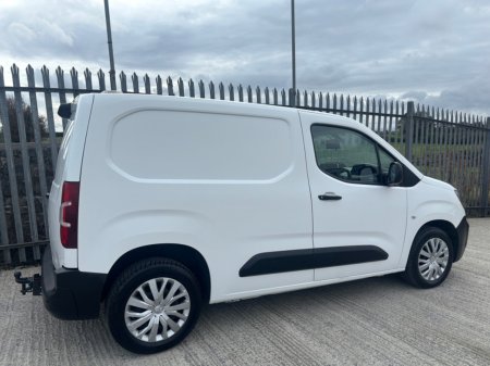 2021 Peugeot Partner - photo 4