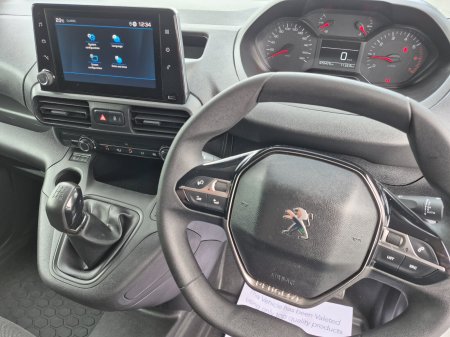 2021 Peugeot Partner - photo 9