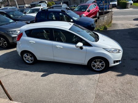 2017 Ford Fiesta - photo 7