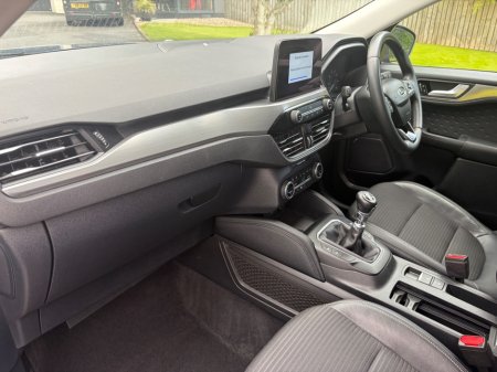 2020 Ford Kuga - photo 24