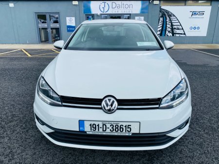 2019 Volkswagen Golf - photo 2