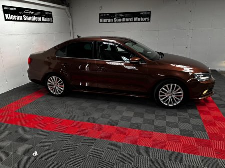 2017 Volkswagen Jetta - photo 5