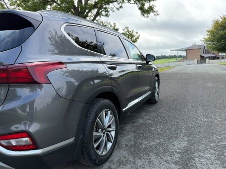 2019 Hyundai Santa Fe - photo 12