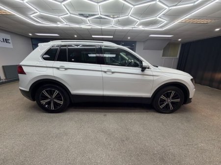2017 Volkswagen Tiguan - photo 11