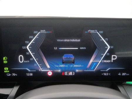 2025 BMW i5 - photo 9
