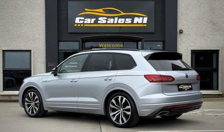 2021 Volkswagen Touareg - photo 5