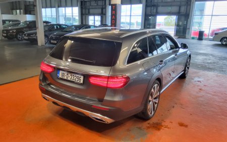 2018 Mercedes-Benz E-Class - photo 3