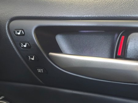 2019 Lexus IS - photo 26
