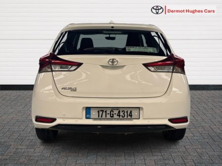 2017 Toyota Auris - photo 4