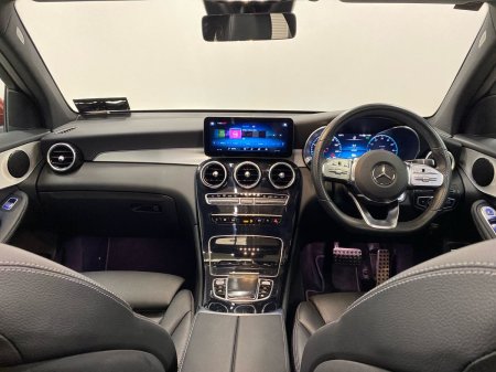 2022 Mercedes-Benz GLC - photo 2
