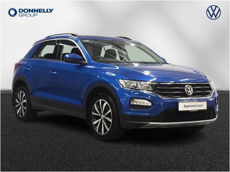 2020 Volkswagen T-Roc Hatchback SE