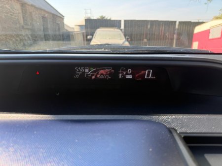 2015 Toyota Aqua - photo 13