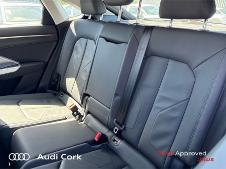 2024 Audi Q3 - photo 13
